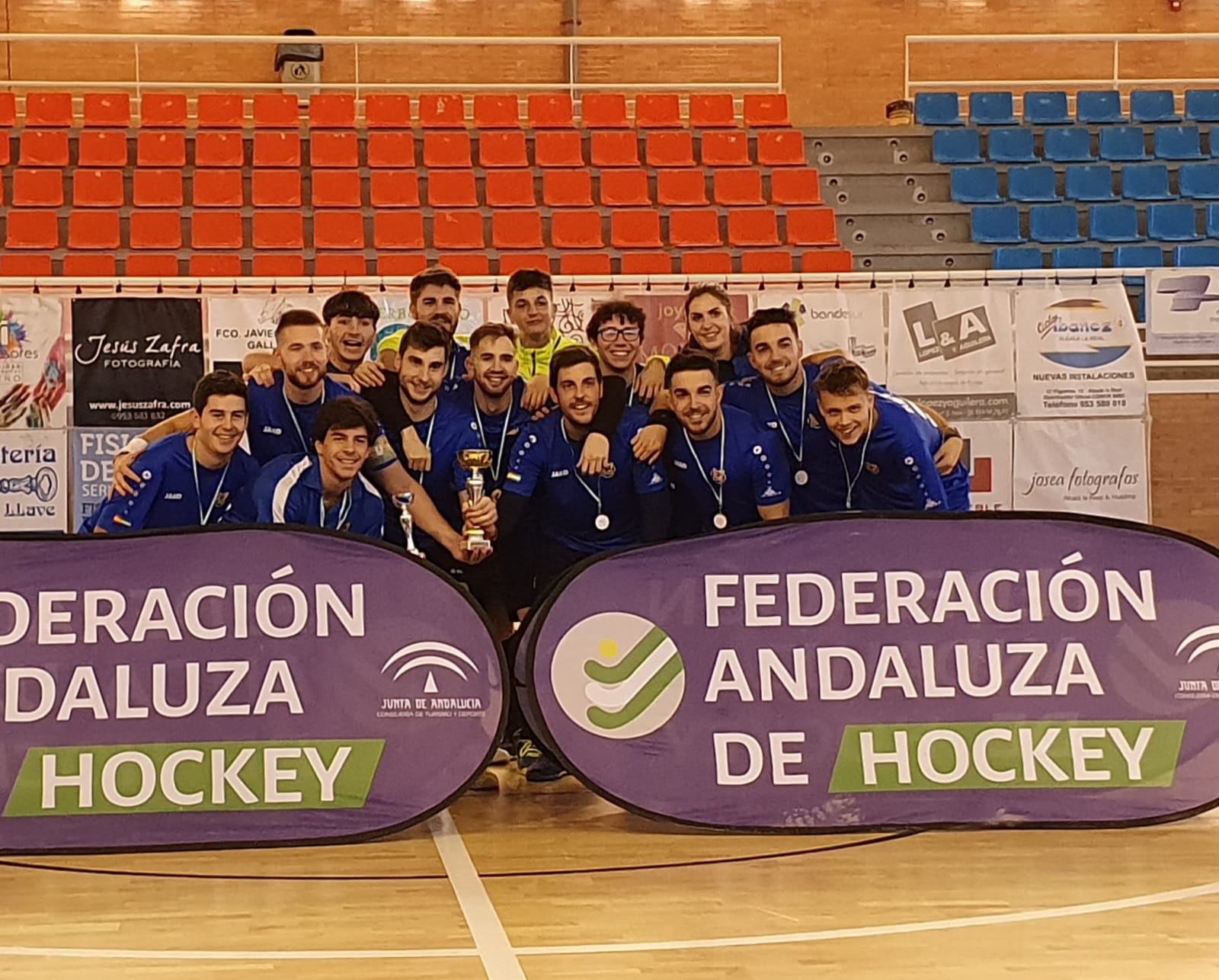 El CH Alcalá campeón andaluz de sala de Primera Masculino