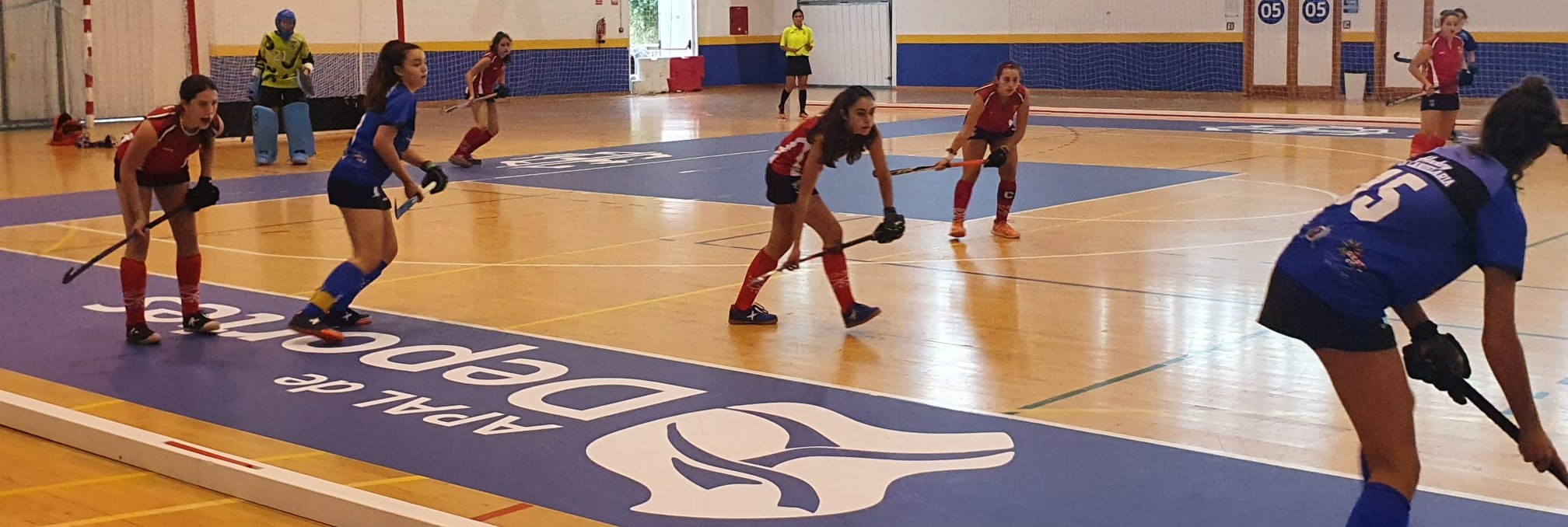 La Candelaria Málaga 91 y CH Alcalá se jugarán el título juvenil femenino de sala