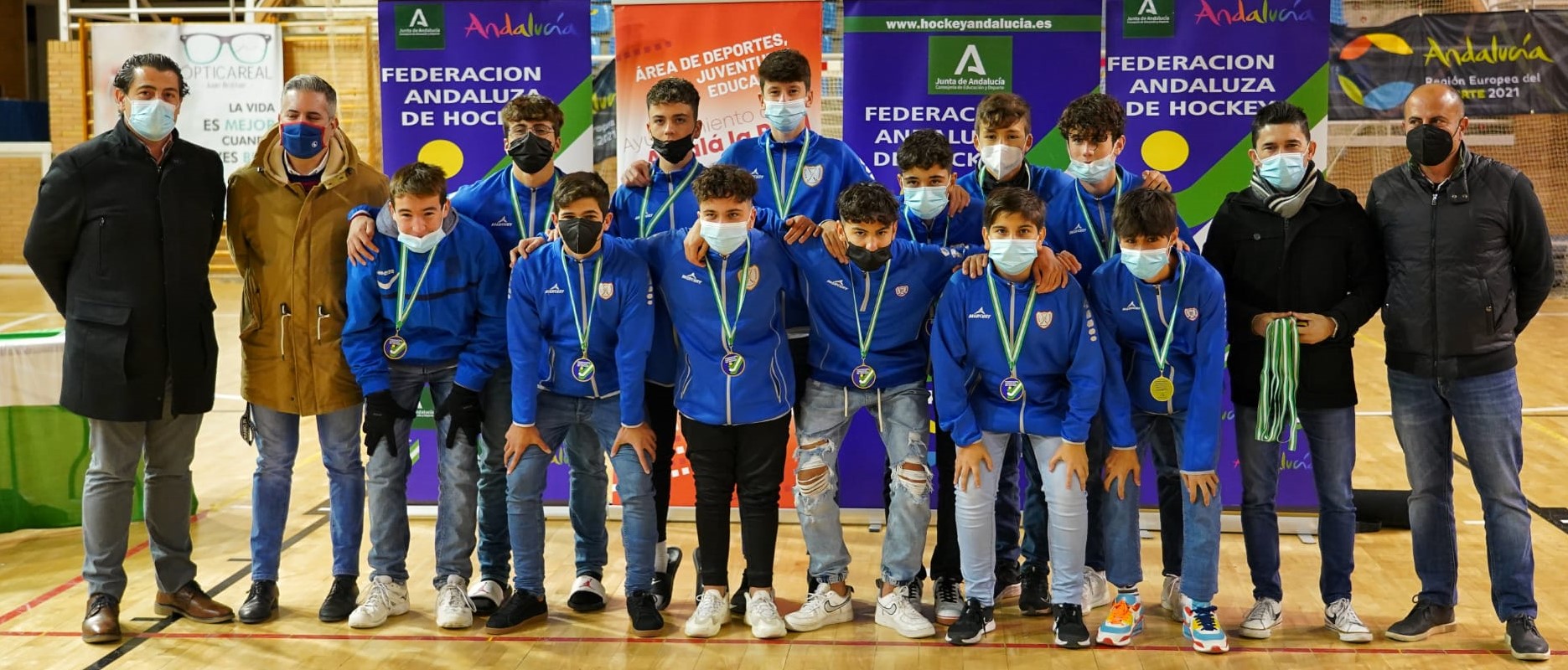 CH SAN FERNANDO es el nuevo CAMPEON de ANDALUCÍA CADETE MASCULINO DE HOCKEY SALA