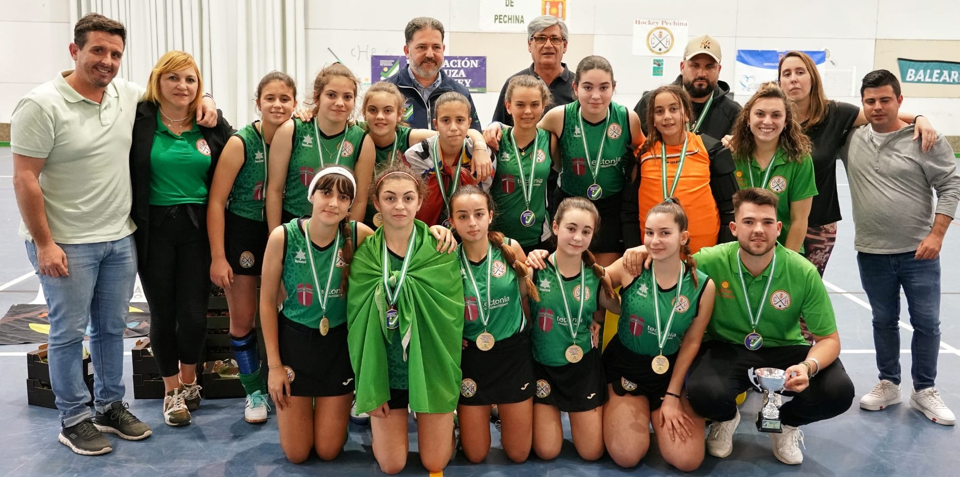 El CH Pechina se corona en casa campeonas de Andalucía infantil femenino de hockey sala