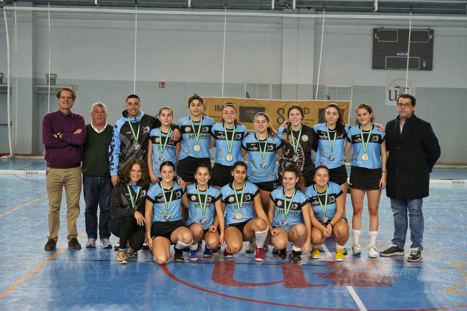 EL CANDELARIA CARRANQUE; NUEVAS CAMPEONAS DE ANDALUCÍA JUVENILES DE SALA