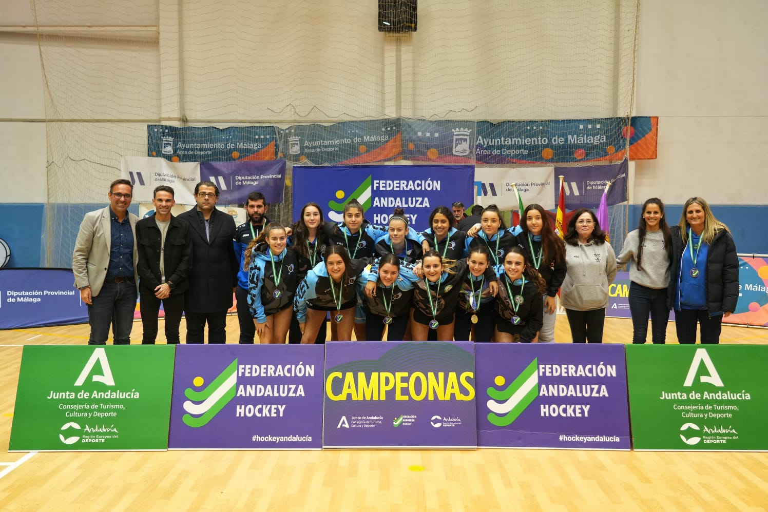 LA CANDELARIA CARRANQUE, NUEVAS CAMPEONAS DE ANDALUCÍA DE HOCKEY SALA