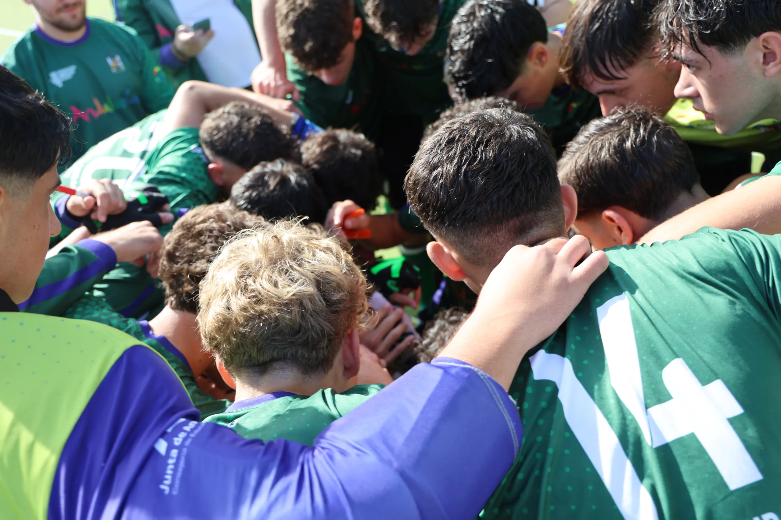 YA RUEDA LA BOLA EN EL AUTONÓMICO SUB-18